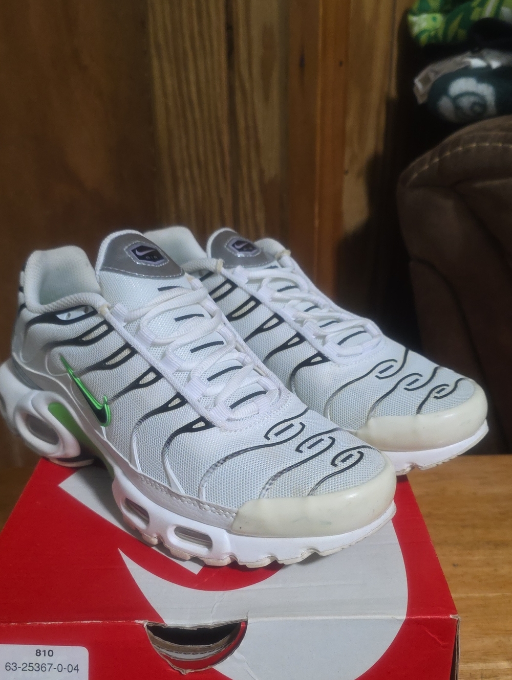 Nike Air Max Plus Women Size 7.5
